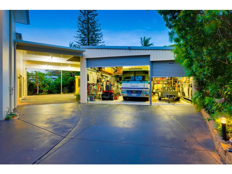 21 Gray Street, Redland Bay QLD 4165