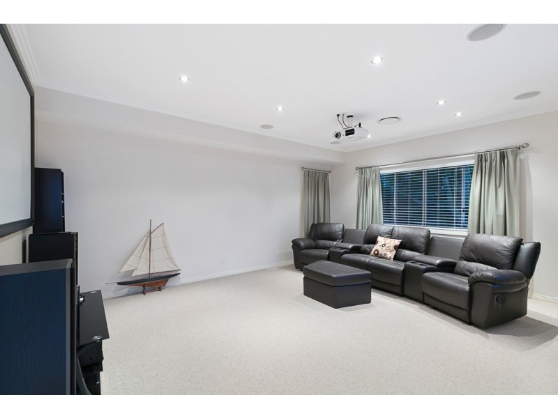 21 Gray Street, Redland Bay QLD 4165