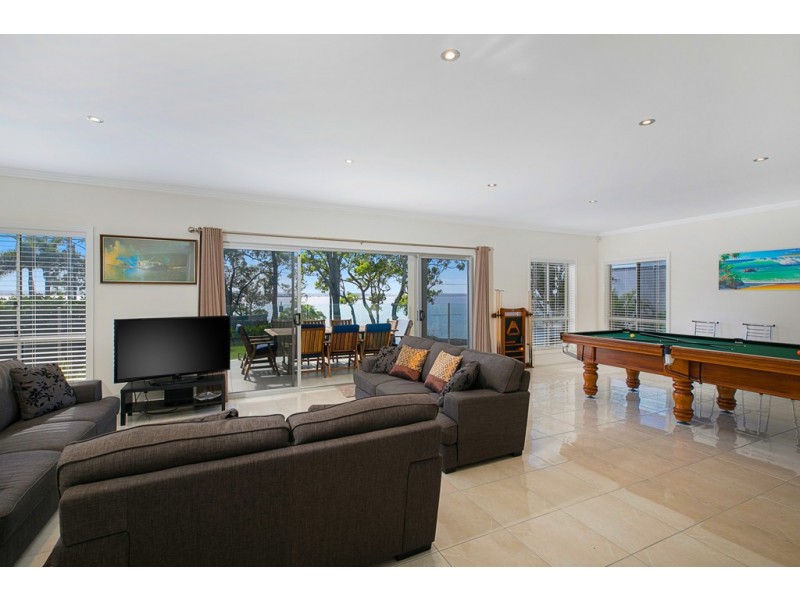 21 Gray Street, Redland Bay QLD 4165