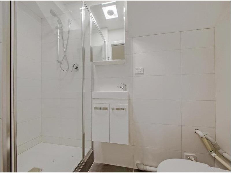 9 Princess Street, Cleveland QLD 4163