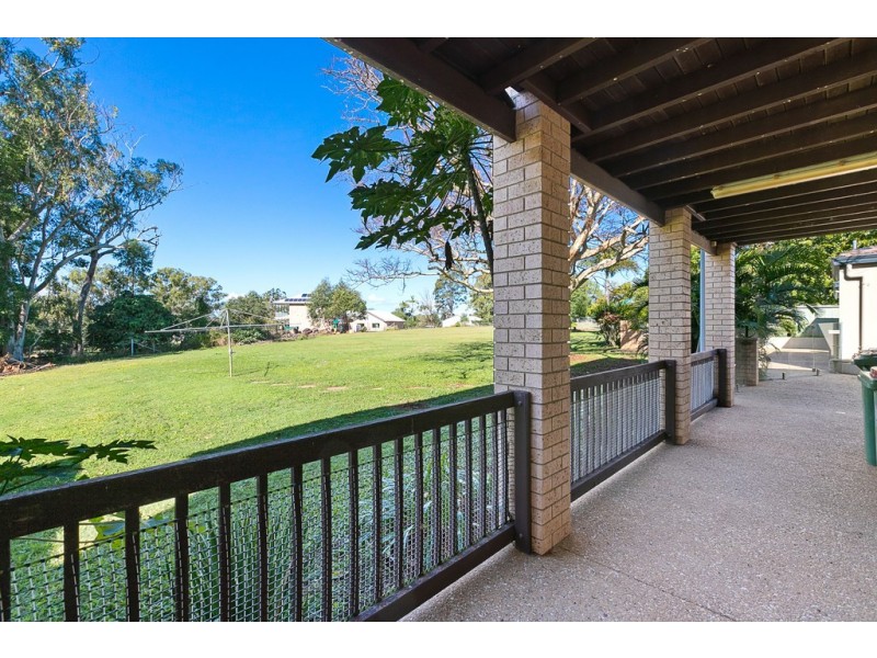 66 Woodlands Drive, Thornlands QLD 4164