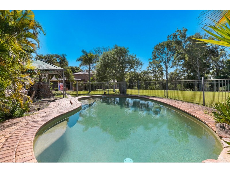 66 Woodlands Drive, Thornlands QLD 4164