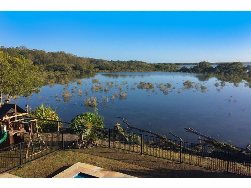 26 Muriel Street, Redland Bay QLD 4165