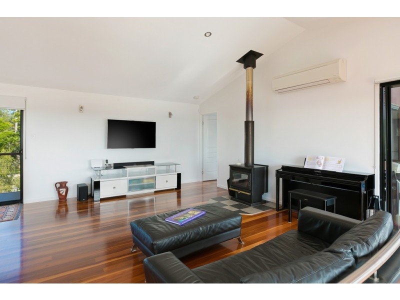 26 Muriel Street, Redland Bay QLD 4165