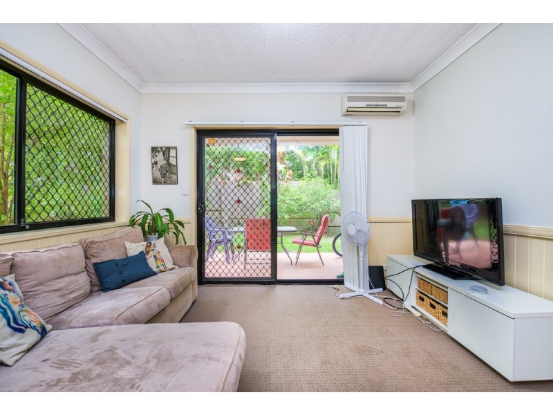 2/68 Longlands Street, East Brisbane QLD 4169