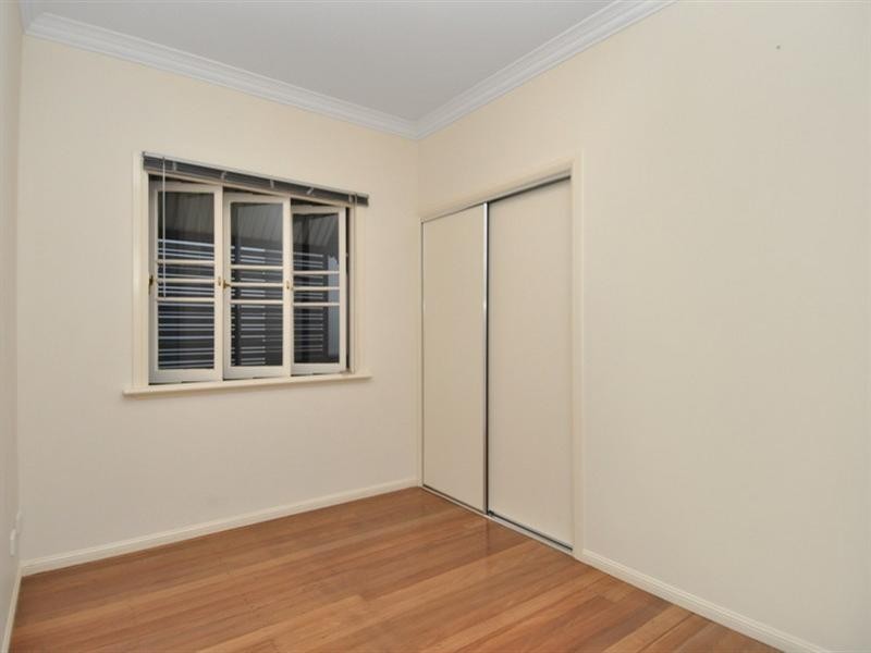 42 Boundary Road, Camp Hill QLD 4152