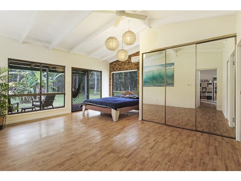 35-39 Summit Street, Sheldon QLD 4157