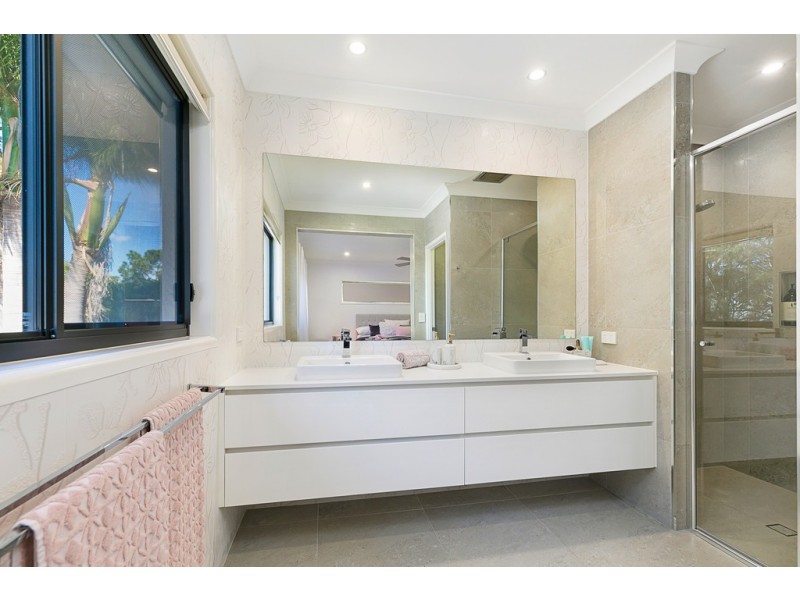 55 Gordon Street, Ormiston QLD 4160