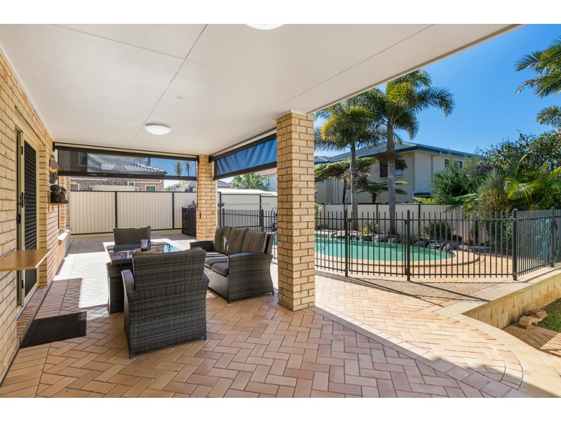 4 Orpheus Place, Redland Bay QLD 4165