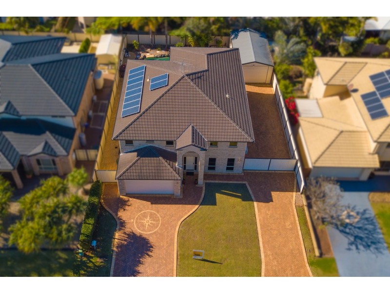 4 Orpheus Place, Redland Bay QLD 4165