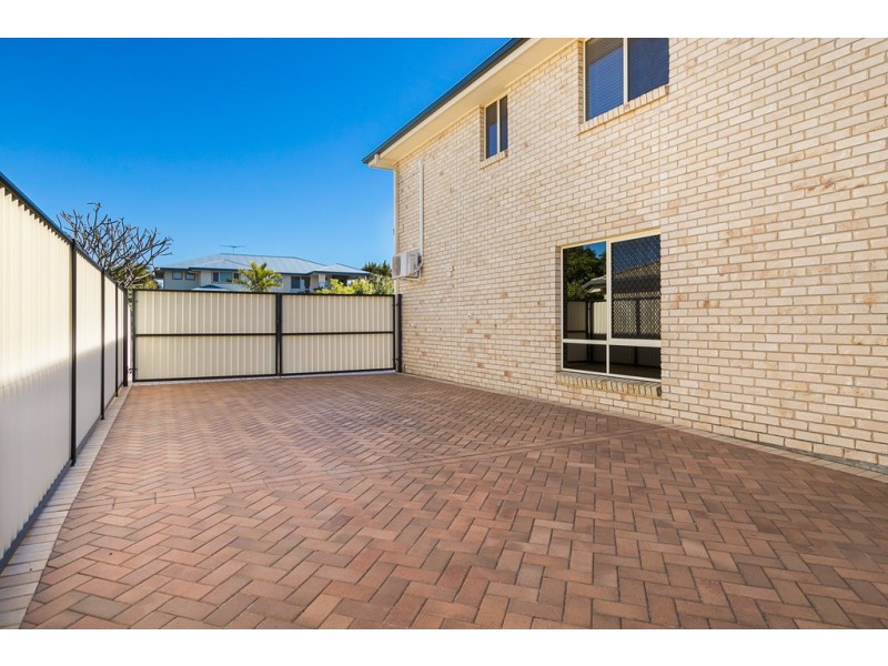 4 Orpheus Place, Redland Bay QLD 4165