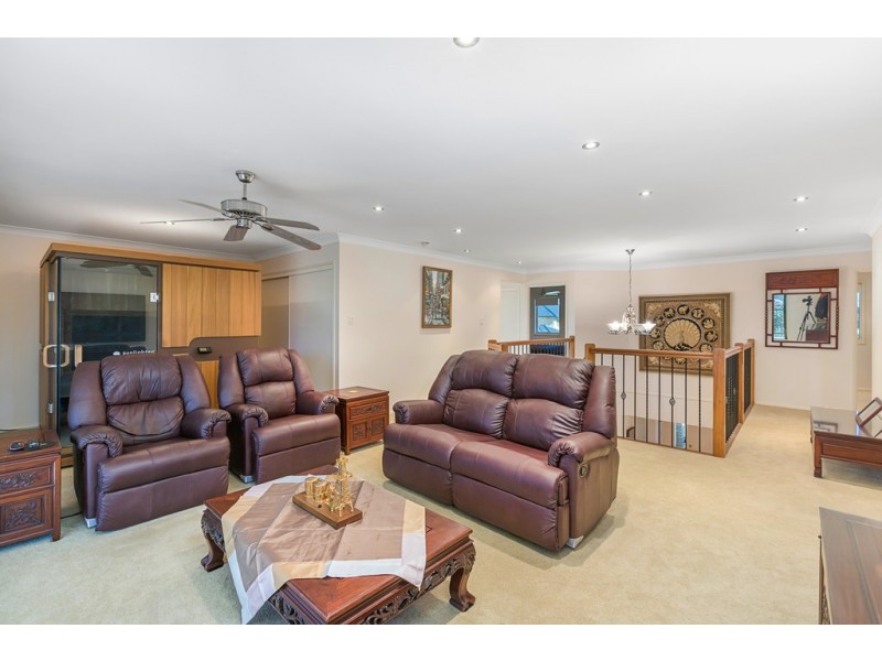 4 Orpheus Place, Redland Bay QLD 4165