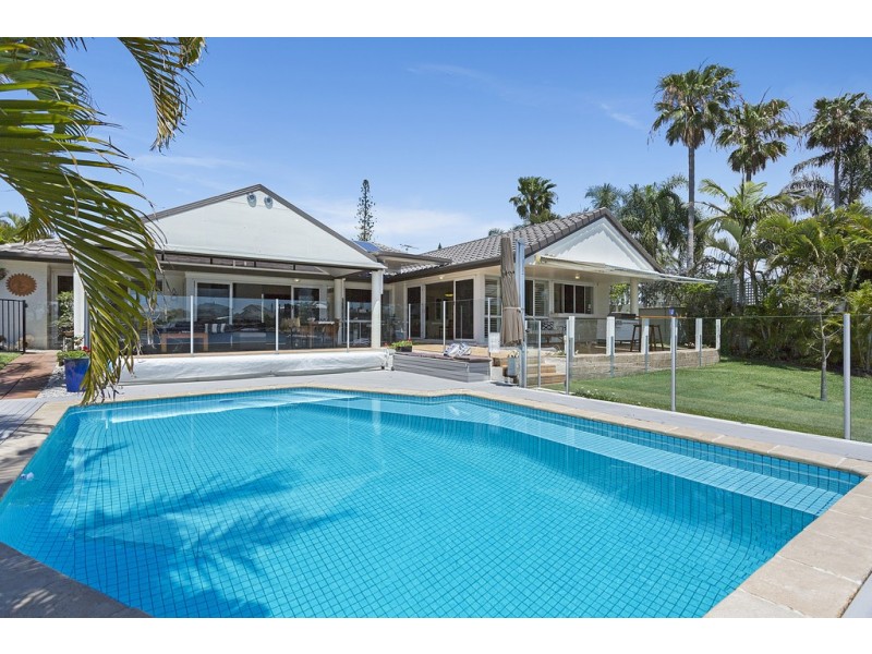 27 Seahaven Court, Raby Bay QLD 4163