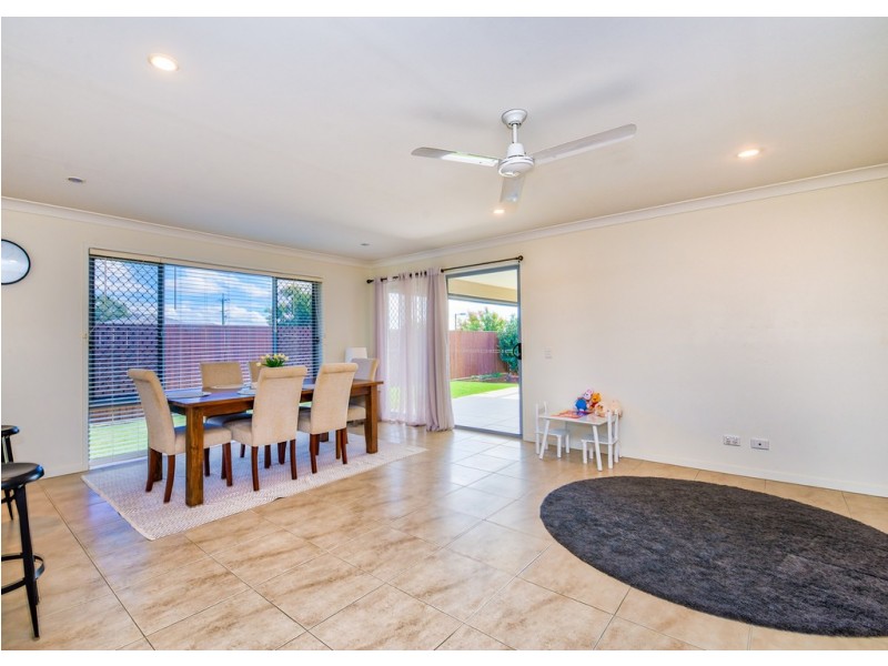 26 Rowe Crescent, Thornlands QLD 4164
