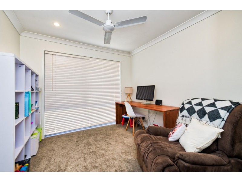 26 Rowe Crescent, Thornlands QLD 4164