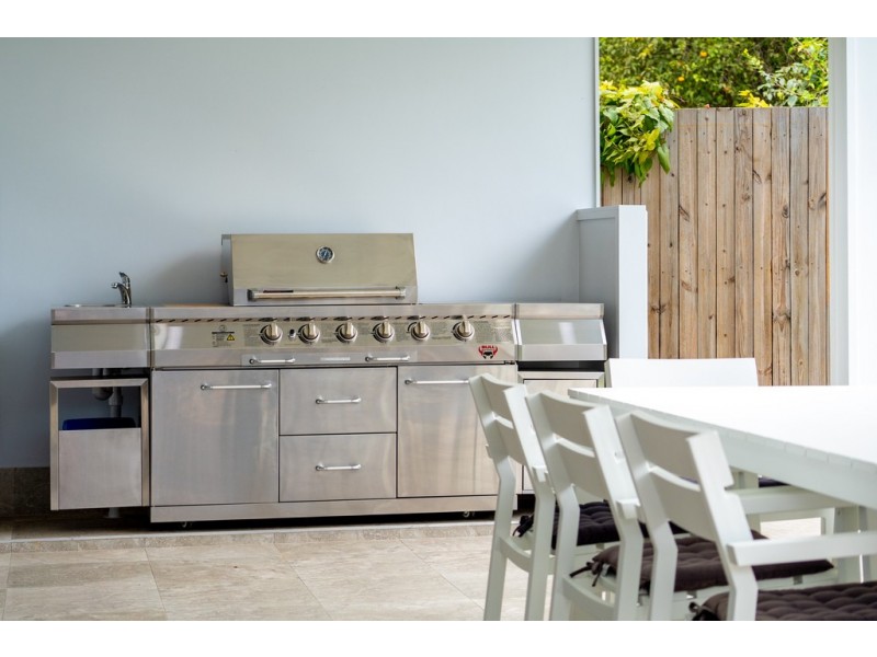 15 Russell Street, Cleveland QLD 4163