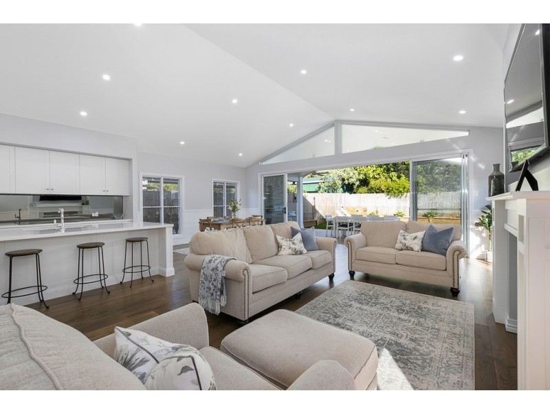 15 Russell Street, Cleveland QLD 4163