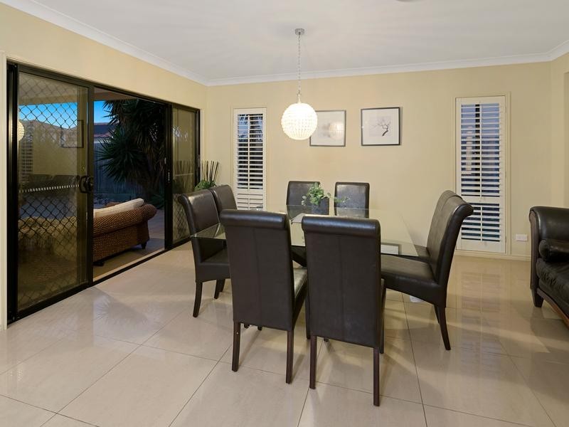 102 Thornlands Road, Thornlands QLD 4164