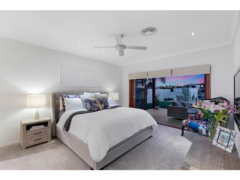 8 Marram Court, Raby Bay QLD 4163