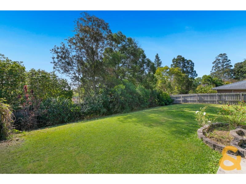 24 Jennifer Street, Birkdale QLD 4159