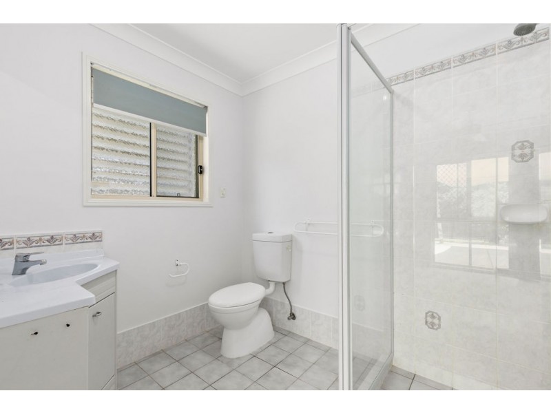 24 Jennifer Street, Birkdale QLD 4159