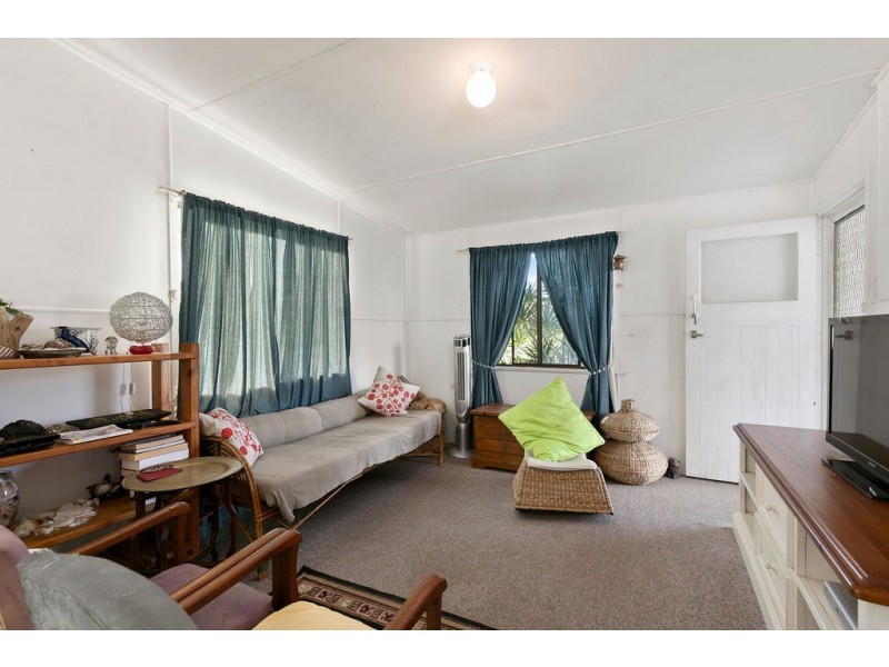 43 Wilson Esplanade, Victoria Point QLD 4165