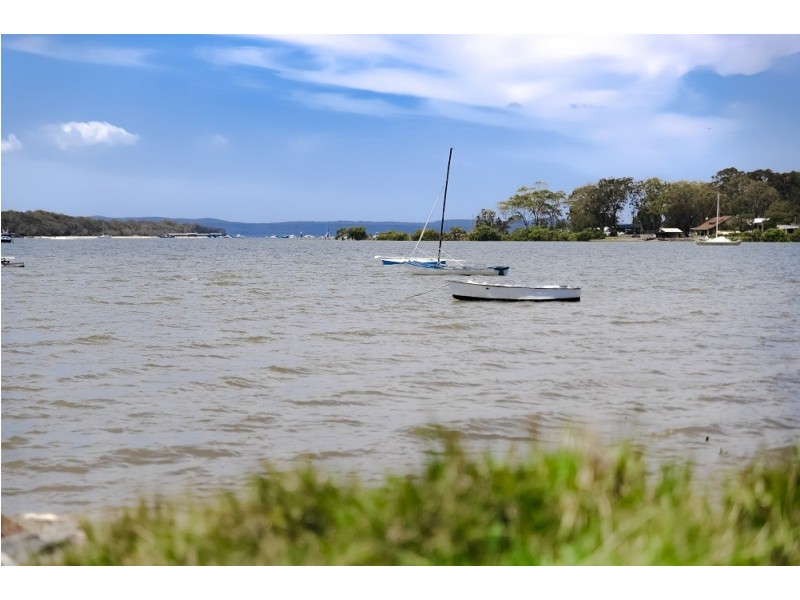 43 Wilson Esplanade, Victoria Point QLD 4165