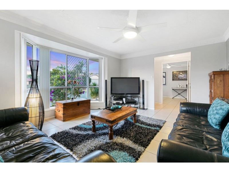 5 Wallace Street, Wellington Point QLD 4160
