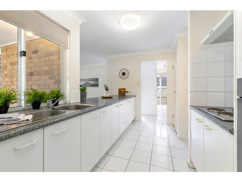 3 Warnick Court, Victoria Point QLD 4165