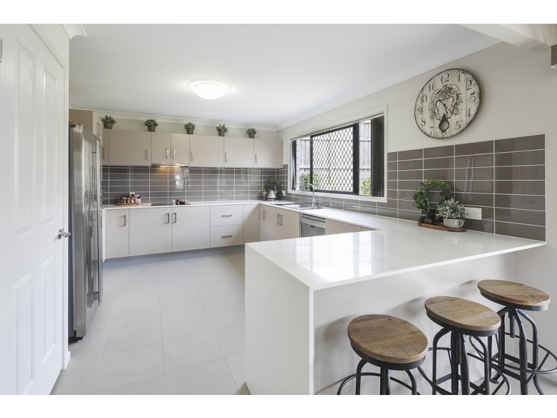 14-16 Alepine Place, Mount Cotton QLD 4165