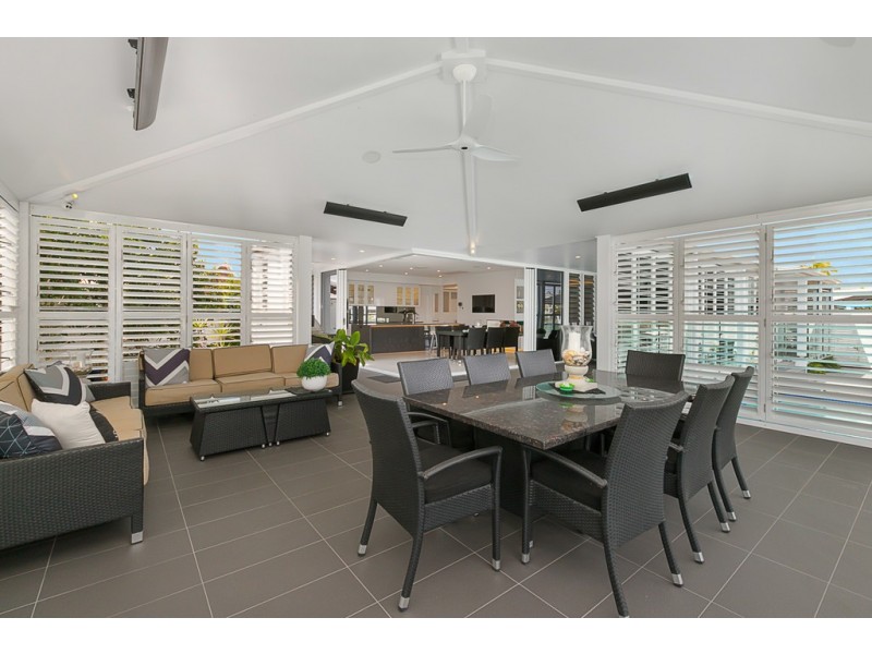 11 Captains Court, Raby Bay QLD 4163