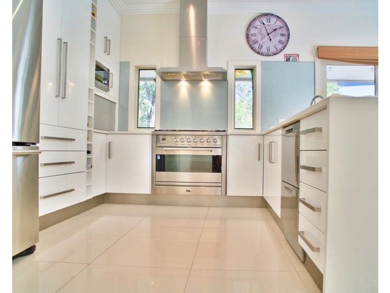 55 Friend Street, Wakerley QLD 4154