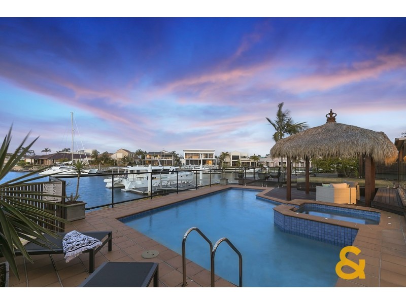 13 Seahaven Court, Raby Bay QLD 4163