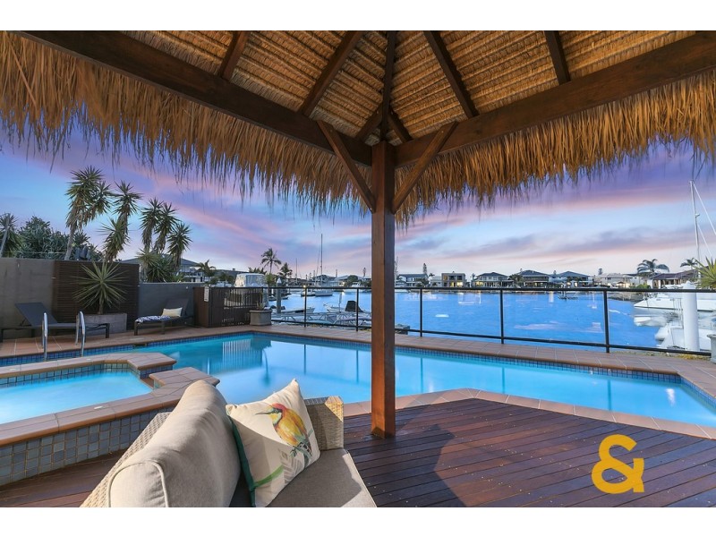 13 Seahaven Court, Raby Bay QLD 4163