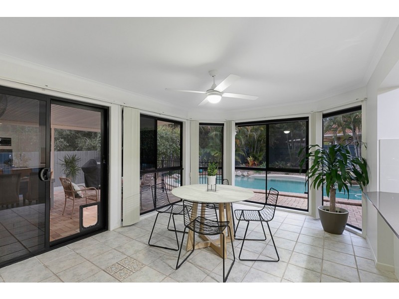 6 Aegean Court, Ormiston QLD 4160
