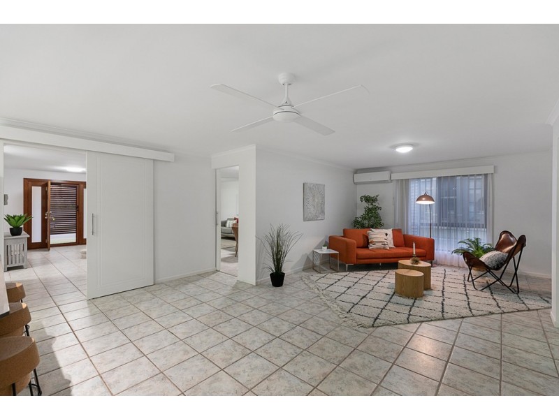 6 Aegean Court, Ormiston QLD 4160