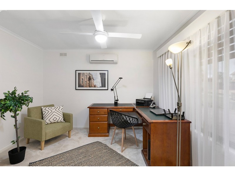 6 Aegean Court, Ormiston QLD 4160