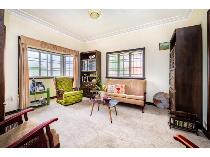 12 Florence Street, Carina QLD 4152