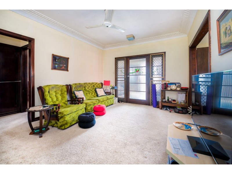 12 Florence Street, Carina QLD 4152