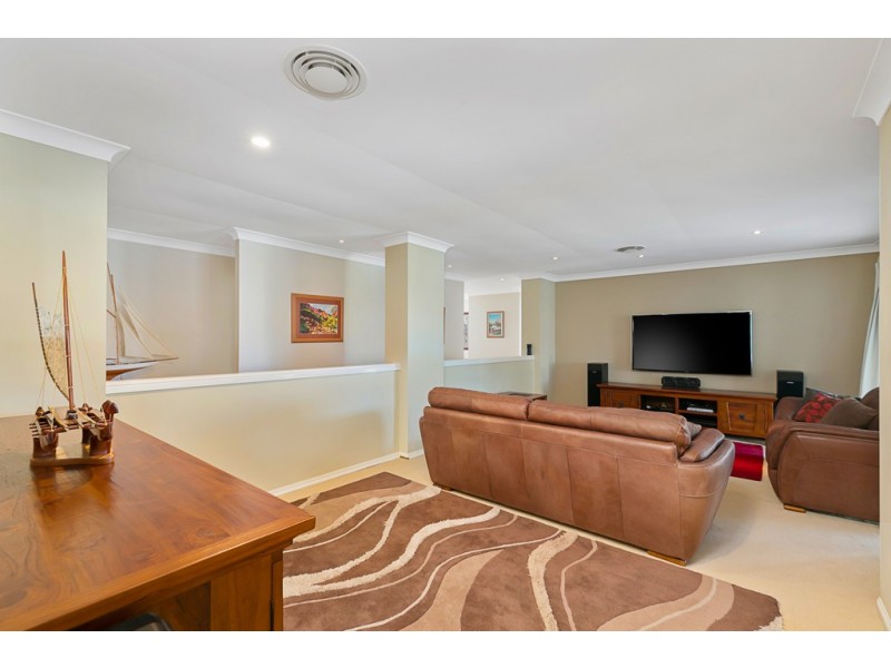 8 Boom Court, Birkdale QLD 4159