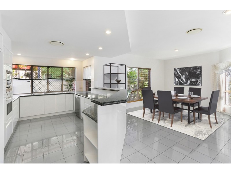 21 Mainroyal Court, Raby Bay QLD 4163