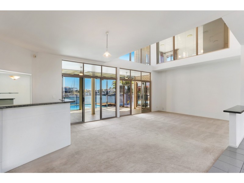 21 Mainroyal Court, Raby Bay QLD 4163