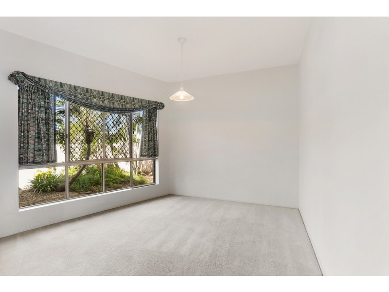 21 Mainroyal Court, Raby Bay QLD 4163