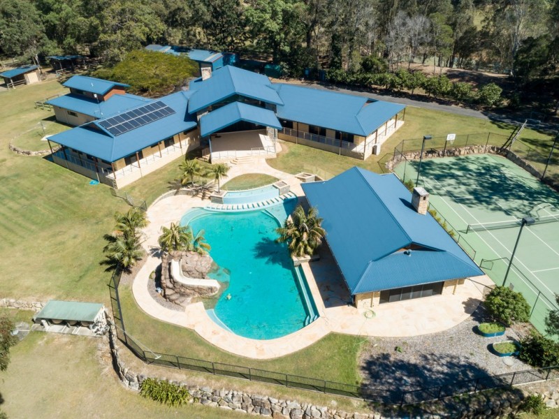 57 Double Jump Road, Redland Bay QLD 4165