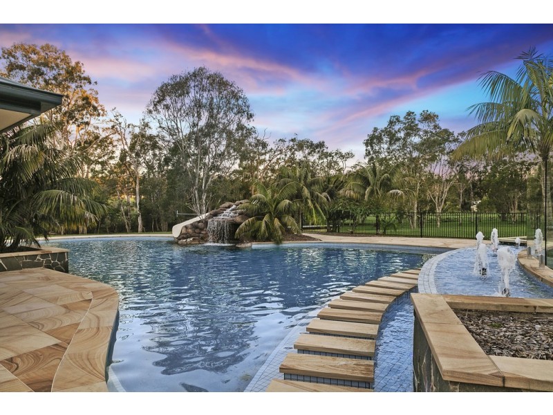 57 Double Jump Road, Redland Bay QLD 4165