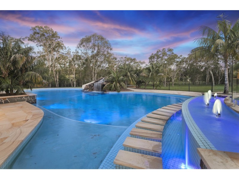 57 Double Jump Road, Redland Bay QLD 4165