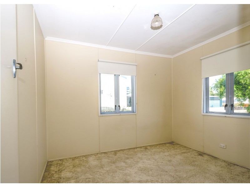 121 Queen Street, Cleveland QLD 4163