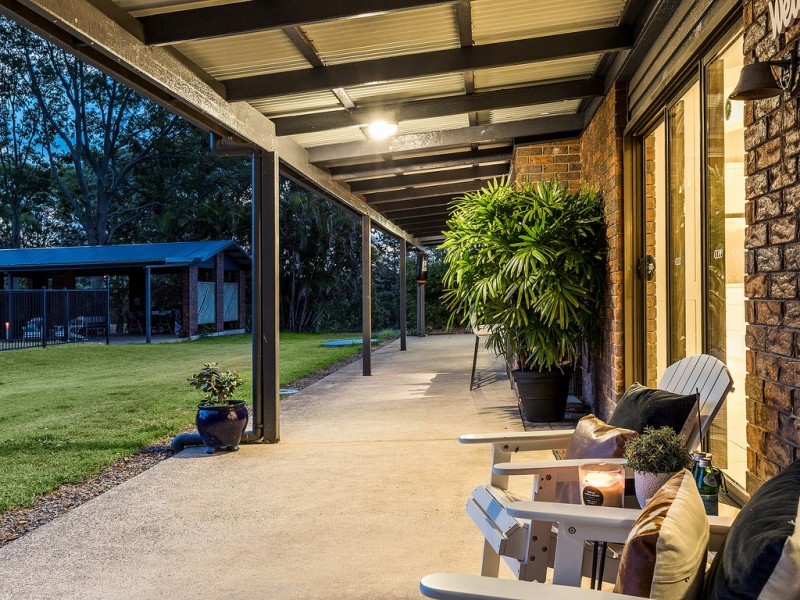 98 Kingfisher Road, Mount Cotton QLD 4165