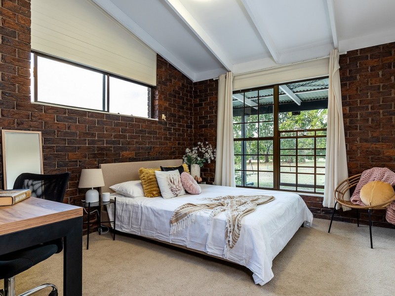 98 Kingfisher Road, Mount Cotton QLD 4165