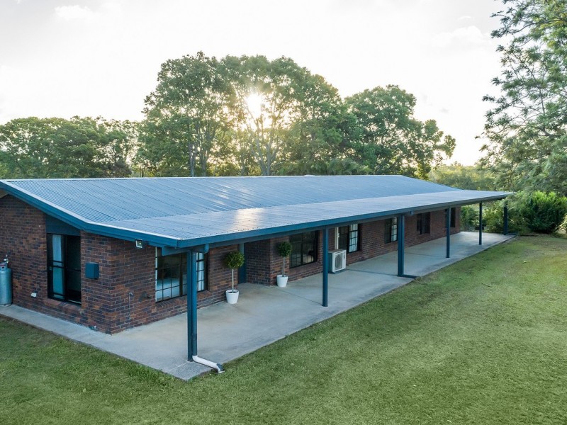 98 Kingfisher Road, Mount Cotton QLD 4165